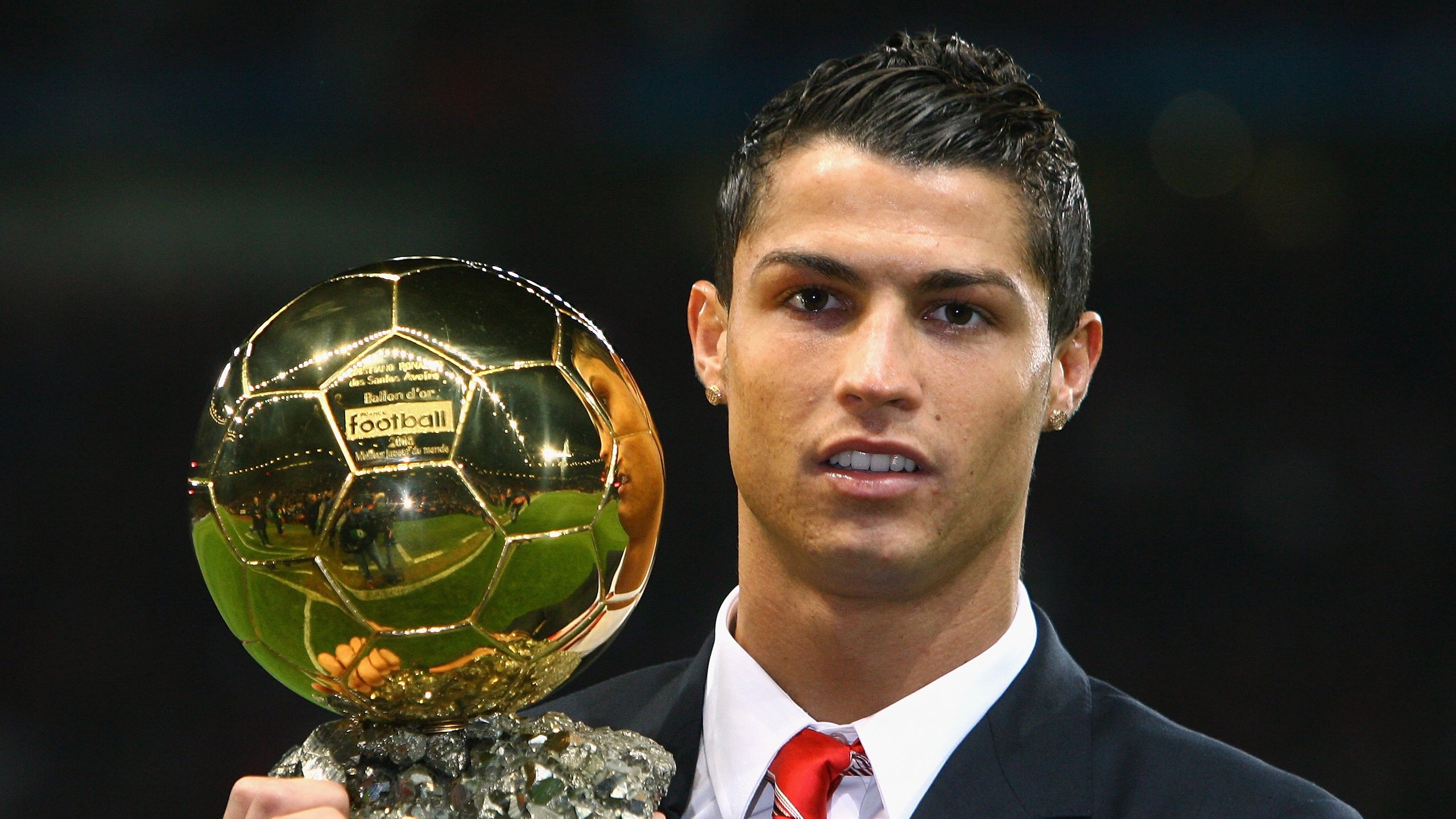 IT+足球科技创新成果频出，行业硬核科技助推未来发展，足球科技公司